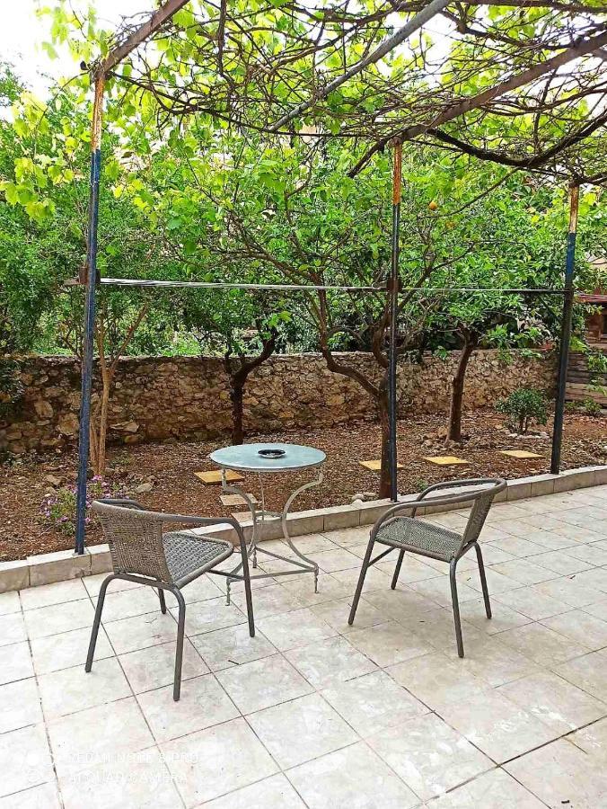 Family Stone Apartment Κυπαρισσία Εξωτερικό φωτογραφία